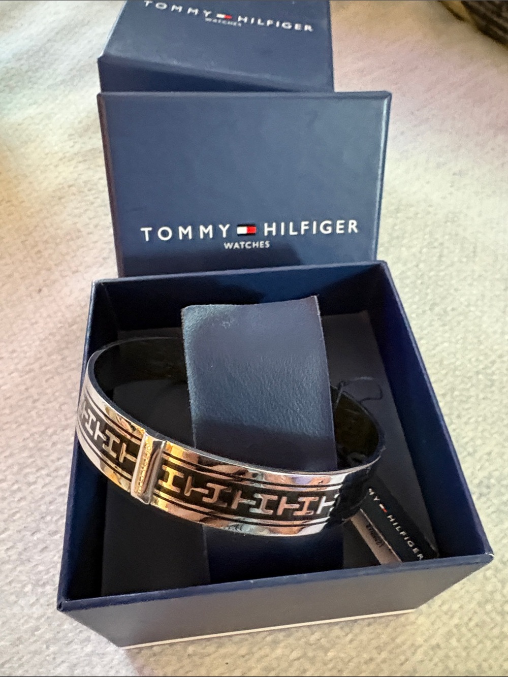 Tommy Hilfiger Silver and Black Men’s Bracelet with Logo Link Design